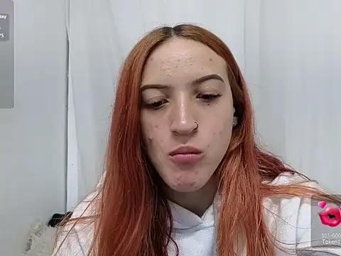 ninaa fox online show from November 14, 4:32 pm