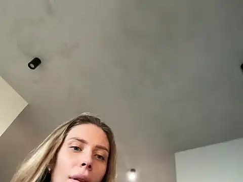 Iris cherry online show from December 17, 1:16 pm