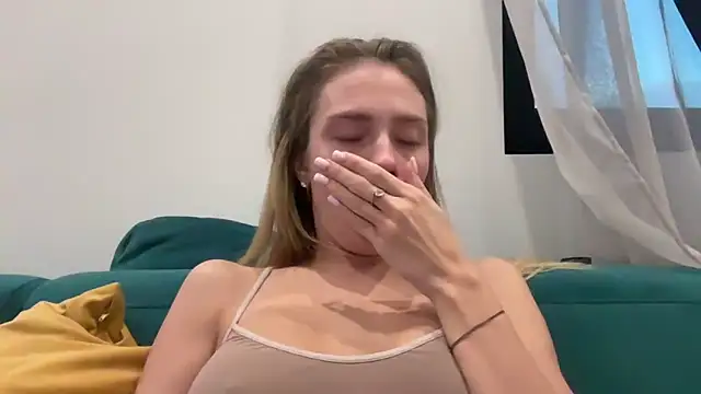 Iris cherry online show from December 18, 1:48 pm