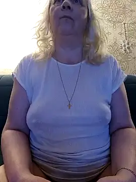 Snapshot of Janahotty chatting on February 25, 11:59 pm Janahotty online show from February 25, 11:59 pm