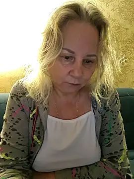 Snapshot of Janahotty chatting on June 11, 12:12 am Janahotty online show from June 11, 12:12 am