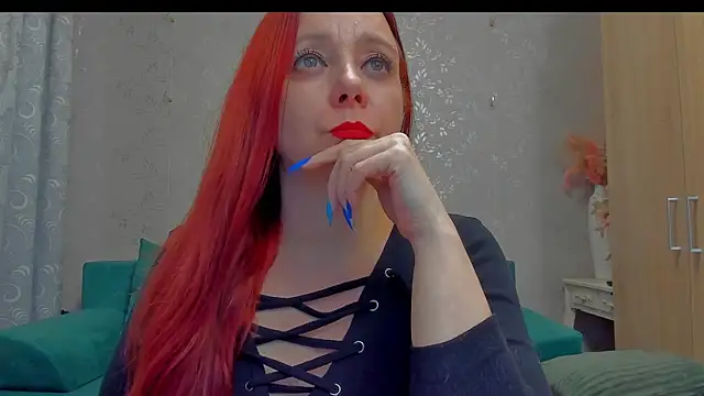 emilianna666 online show from January 9, 1:40 pm