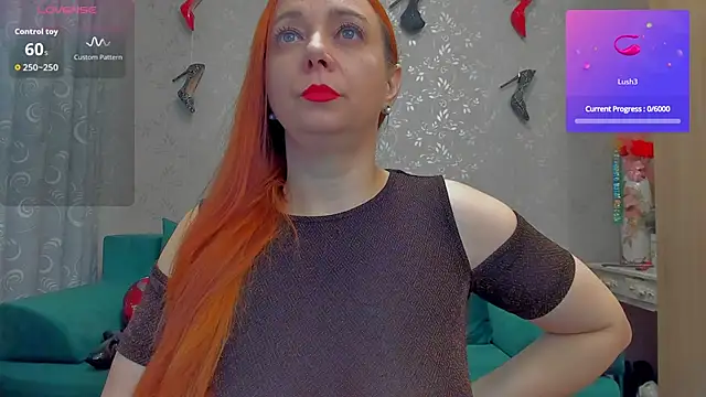 Snapshot of emilianna666 chatting on October 10, 8:48 am emilianna666 online show from October 10, 8:48 am