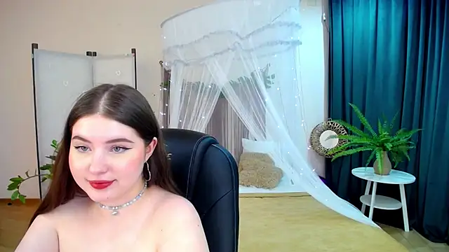 Snapshot of NicoleFoxery chatting on March 22, 9:24 am NicoleFoxery online show from March 22, 9:24 am