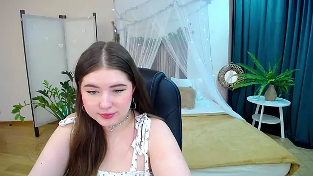 Snapshot of NicoleFoxery chatting on March 16, 3:25 am NicoleFoxery online show from March 16, 3:25 am