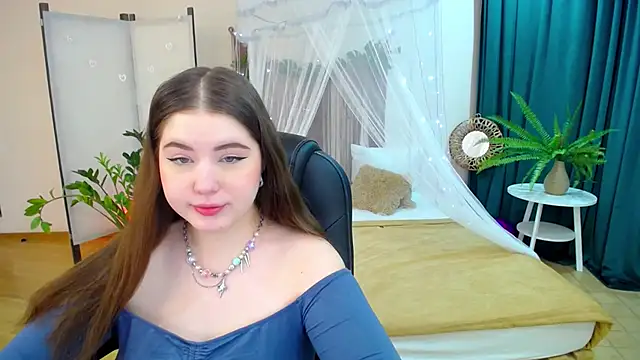 Snapshot of NicoleFoxery chatting on March 11, 6:19 pm NicoleFoxery online show from March 11, 6:19 pm