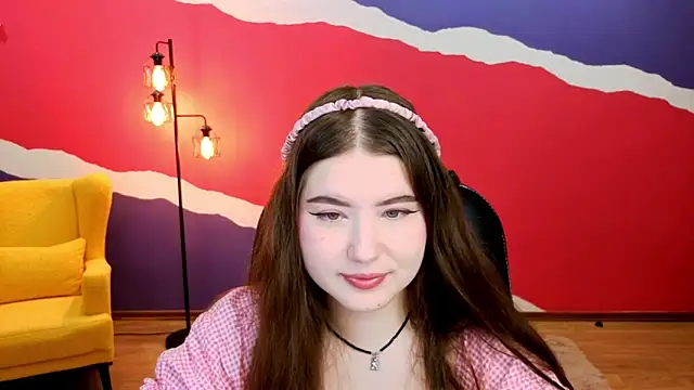 Snapshot of NicoleFoxery chatting on September 14, 6:19 pm NicoleFoxery online show from September 14, 6:19 pm