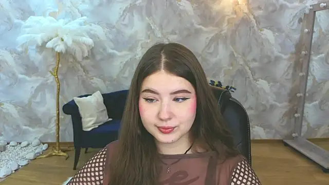 Snapshot of NicoleFoxery chatting on September 19, 6:23 pm NicoleFoxery online show from September 19, 6:23 pm