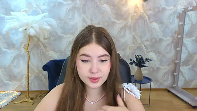 Snapshot of NicoleFoxery chatting on September 9, 3:27 am NicoleFoxery online show from September 9, 3:27 am