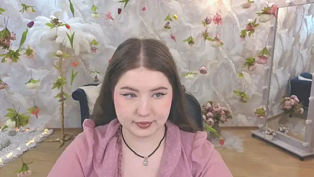 NicoleFoxery online show from June 18, 6:24 pm