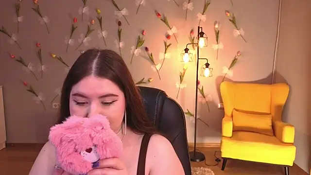 NicoleFoxery online show from April 24, 6:21 pm