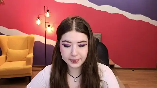 Snapshot of NicoleFoxery chatting on October 18, 6:21 pm NicoleFoxery online show from October 18, 6:21 pm
