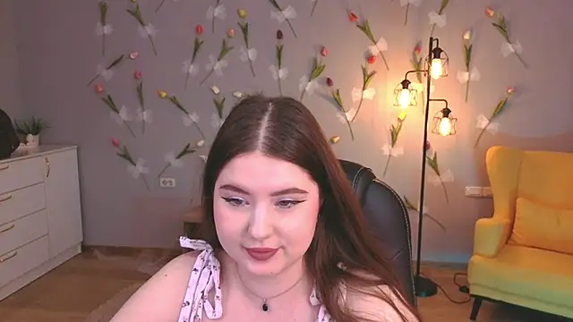 NicoleFoxery online show from April 9, 6:30 am