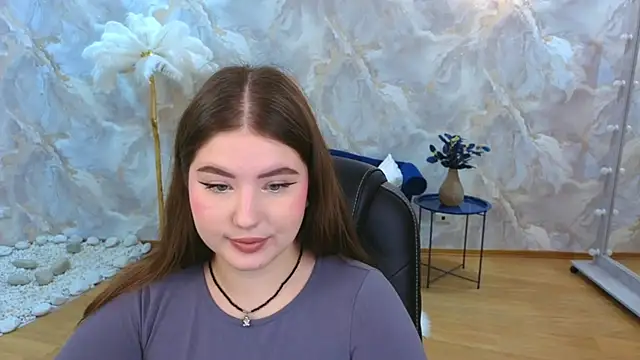 NicoleFoxery online show from December 3, 4:35 am