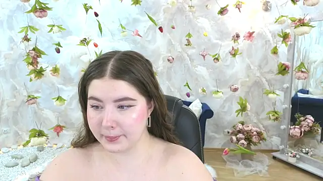 NicoleFoxery online show from March 8, 6:22 pm