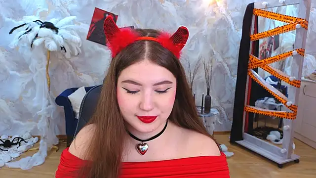 NicoleFoxery online show from October 28, 3:29 am