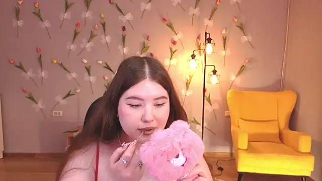 NicoleFoxery online show from May 6, 4:27 am