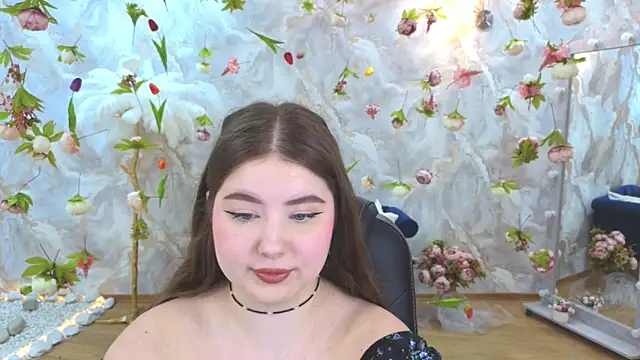 NicoleFoxery online show from April 17, 6:22 pm