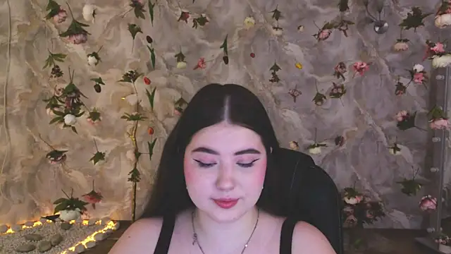 NicoleFoxery online show from March 14, 6:58 pm