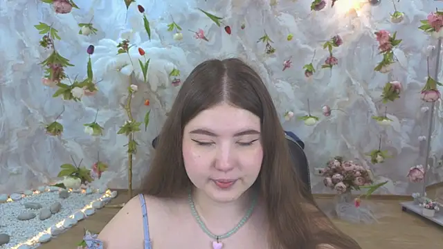 NicoleFoxery online show from May 10, 6:21 pm