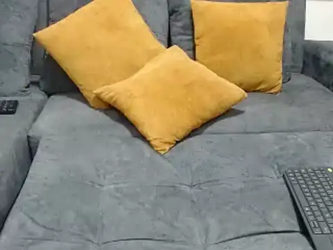 Snapshot of kamila-diablita chatting on January 10, 8:48 pm kamila-diablita online show from January 10, 8:48 pm