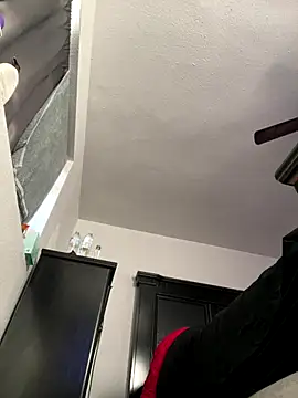 Snapshot of Prettyboiflaco chatting on October 27, 1:56 pm Prettyboiflaco online show from October 27, 1:56 pm