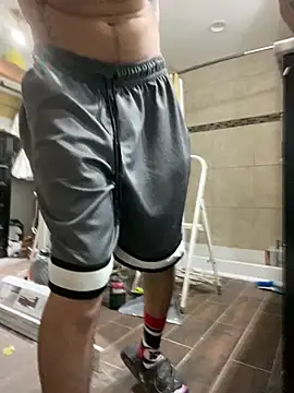 Snapshot of Prettyboiflaco chatting on February 27, 3:40 am Prettyboiflaco online show from February 27, 3:40 am