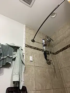 Snapshot of Prettyboiflaco chatting on September 19, 3:21 am Prettyboiflaco online show from September 19, 3:21 am