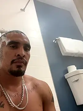 Snapshot of Prettyboiflaco chatting on October 4, 12:56 am Prettyboiflaco online show from October 4, 12:56 am