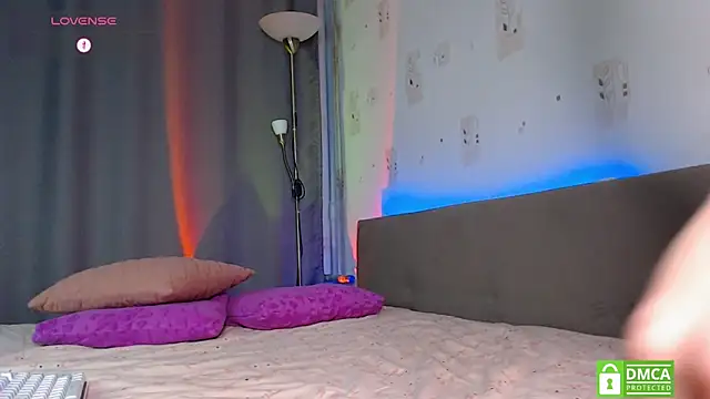 an ross online show from September 8, 5:01 pm