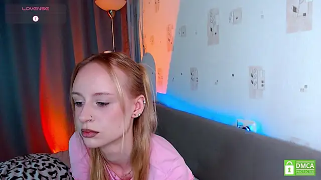 Snapshot of an_ross chatting on February 1, 3:43 pm an ross online show from February 1, 3:43 pm