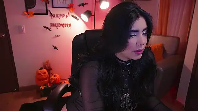 Isabella dior online show from October 29, 3:33 pm