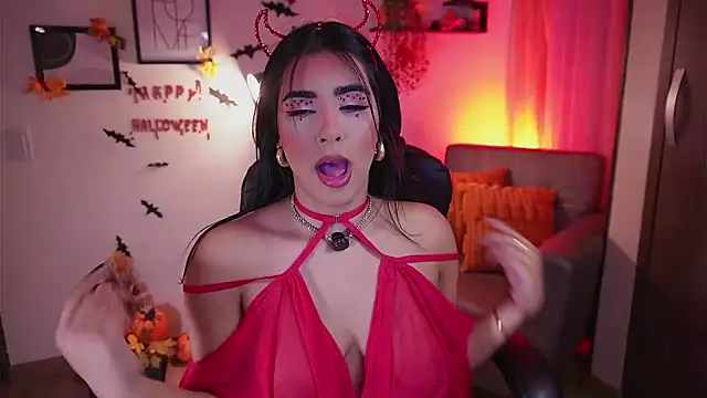 Isabella dior online show from October 27, 3:35 pm