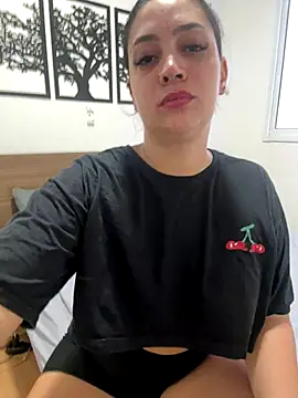 Snapshot of NathFox chatting on December 14, 9:42 pm NathFox online show from December 14, 9:42 pm