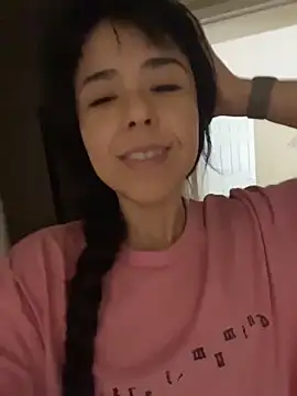 Evie-Luna online show from December 19, 7:05 pm