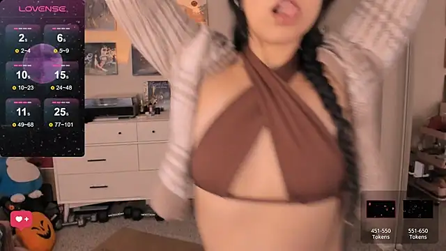 Evie-Luna online show from January 14, 12:43 am