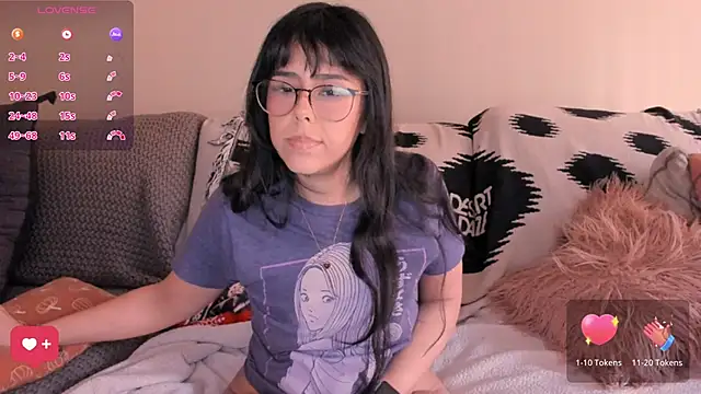 Evie-Luna online show from February 13, 10:10 pm