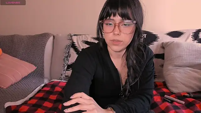 Evie-Luna online show from May 31, 9:26 pm