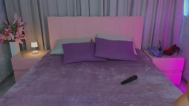 Ariana Petite online show from July 1, 12:22 am