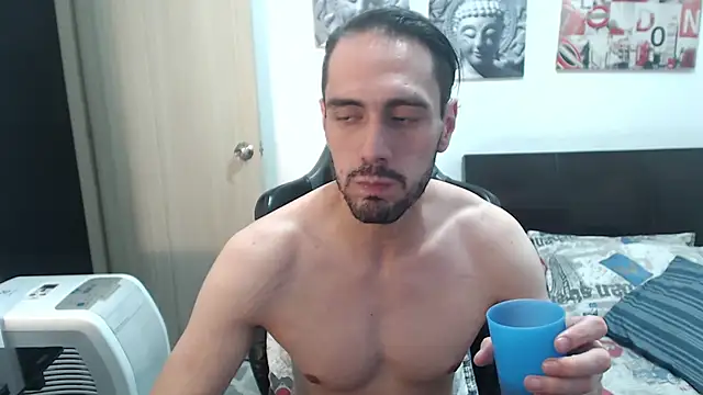 samuelgarcia  online show from January 8, 11:52 pm