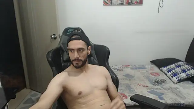 samuelgarcia  online show from October 30, 9:07 am