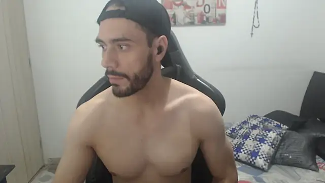 samuelgarcia  online show from October 27, 7:31 am