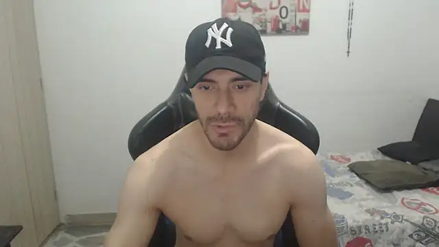 samuelgarcia  online show from July 21, 4:47 am