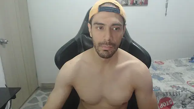 samuelgarcia  online show from July 5, 1:43 am