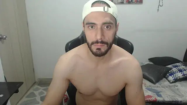 samuelgarcia  online show from November 3, 10:19 am