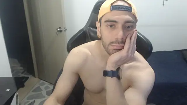 samuelgarcia  online show from January 6, 9:24 am