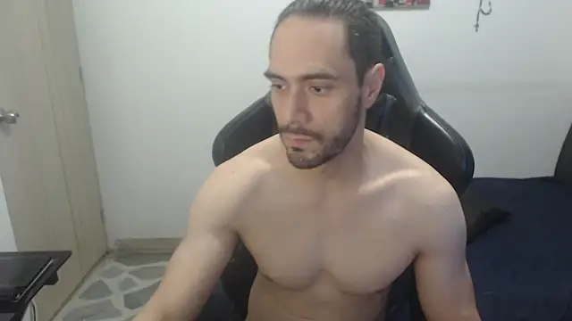 samuelgarcia  online show from January 10, 9:26 am