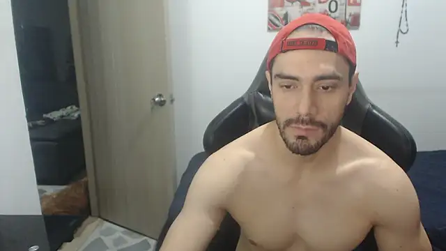 samuelgarcia  online show from March 8, 10:07 am