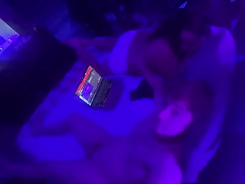 mirandamark2020 online show from March 16, 6:06 am