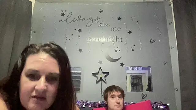 Snapshot of mirandamark2020 chatting on February 6, 5:20 pm mirandamark2020 online show from February 6, 5:20 pm